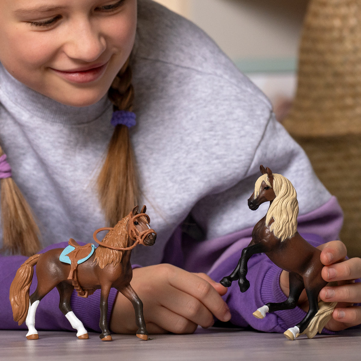 シュライヒ　ホースクラブ　42338 Amazon.co.jp: シュライヒ Schleich 馬術ショーセット HORSE