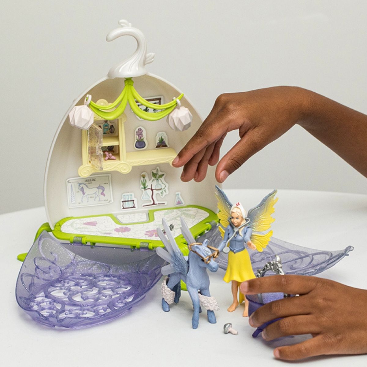 Magical Vet Blossom 42523 | Schleich USA Inc.