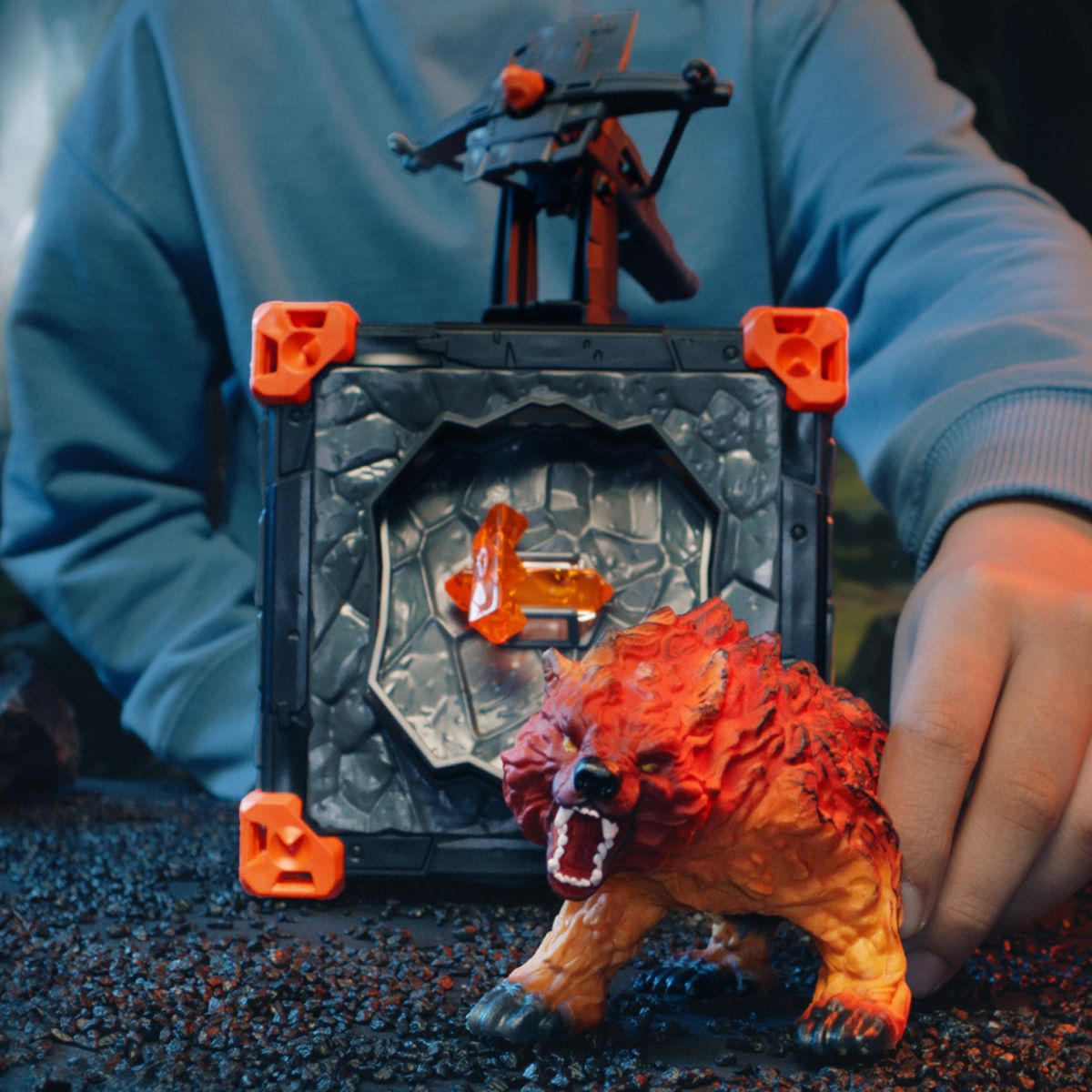BattleCave Lava Bear