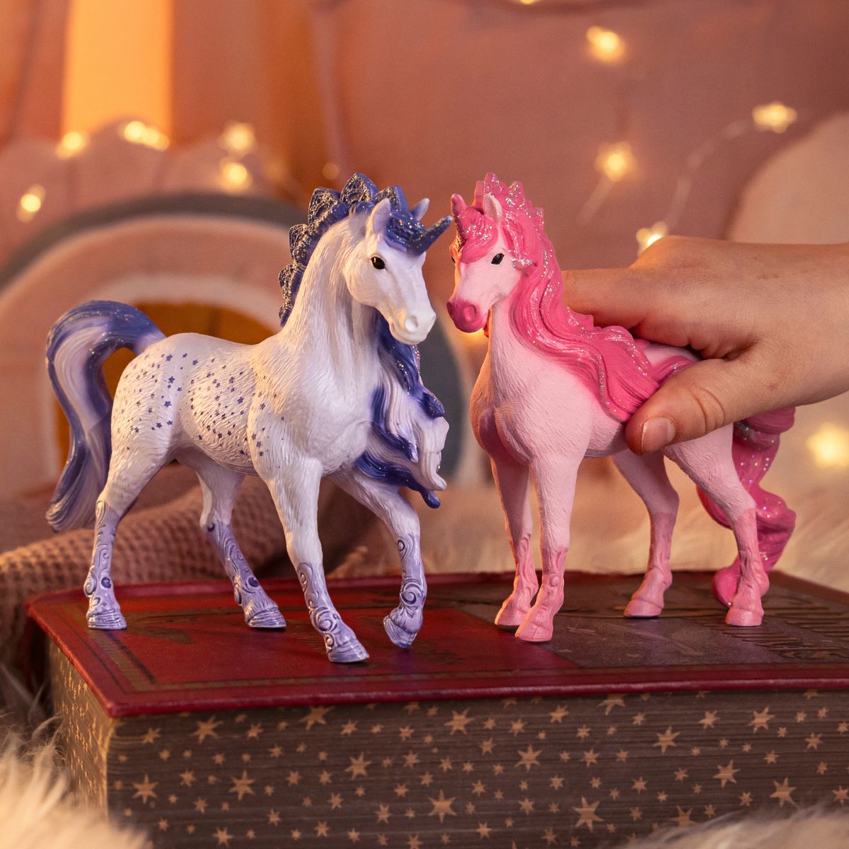 Cosmos Unicorn Stallion 70858 BAYALA® | schleich