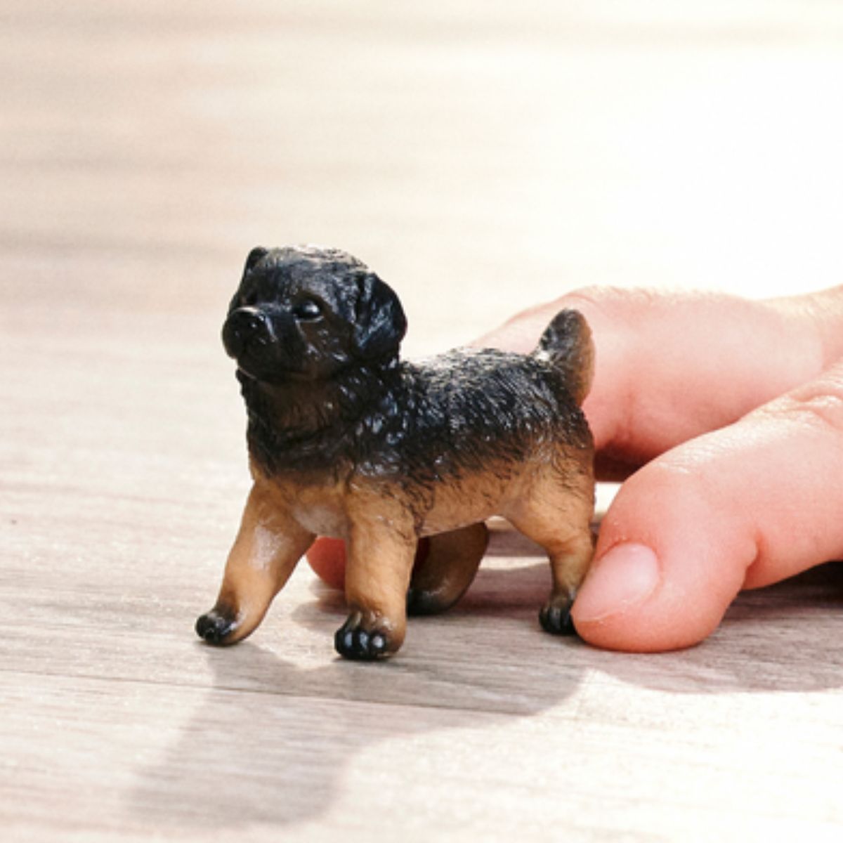German Shepherd puppy 14925 | Schleich USA Inc.