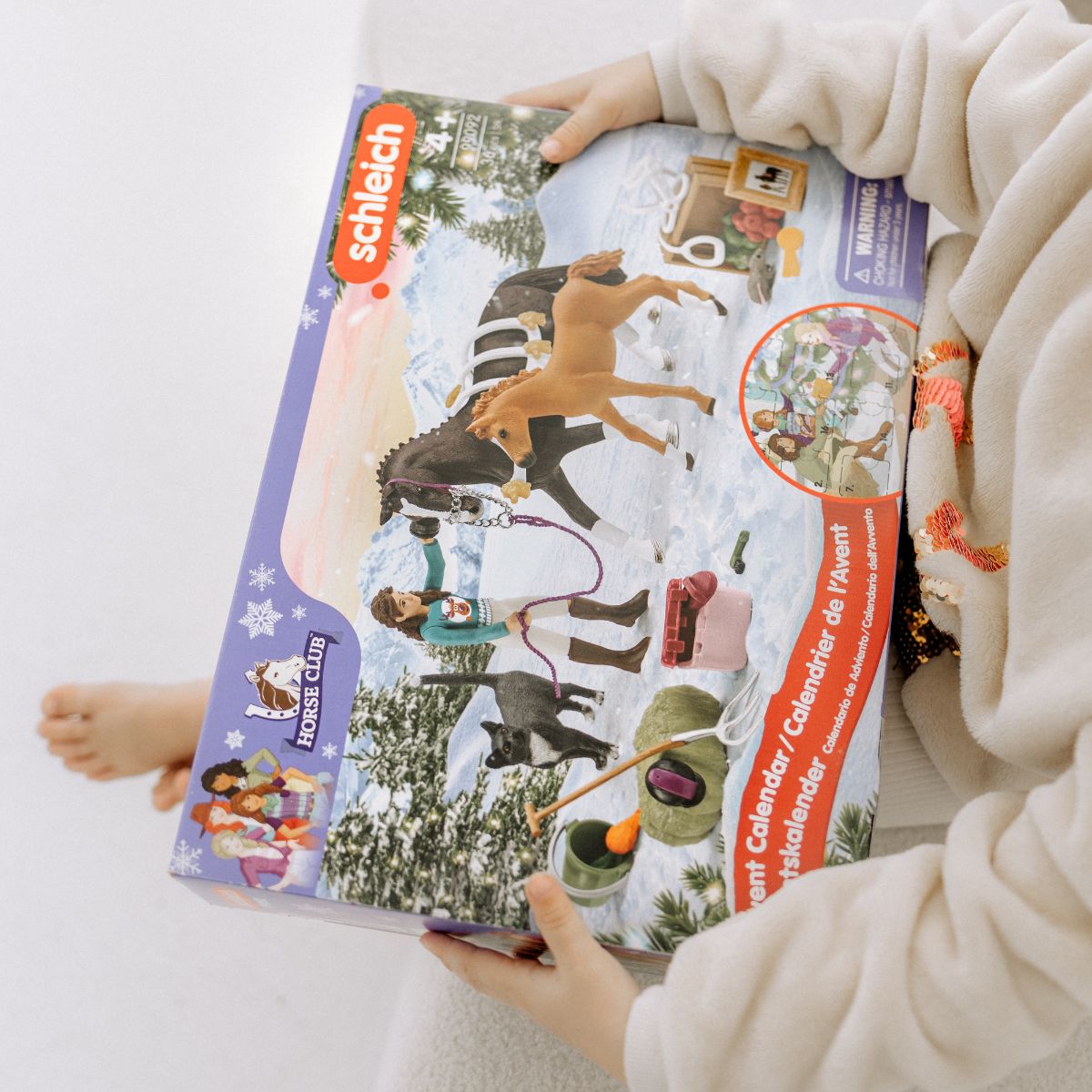 schleich HORSE CLUB アドベントカレンダー Amazon.com: Schleich Advent Calendar Horse Club