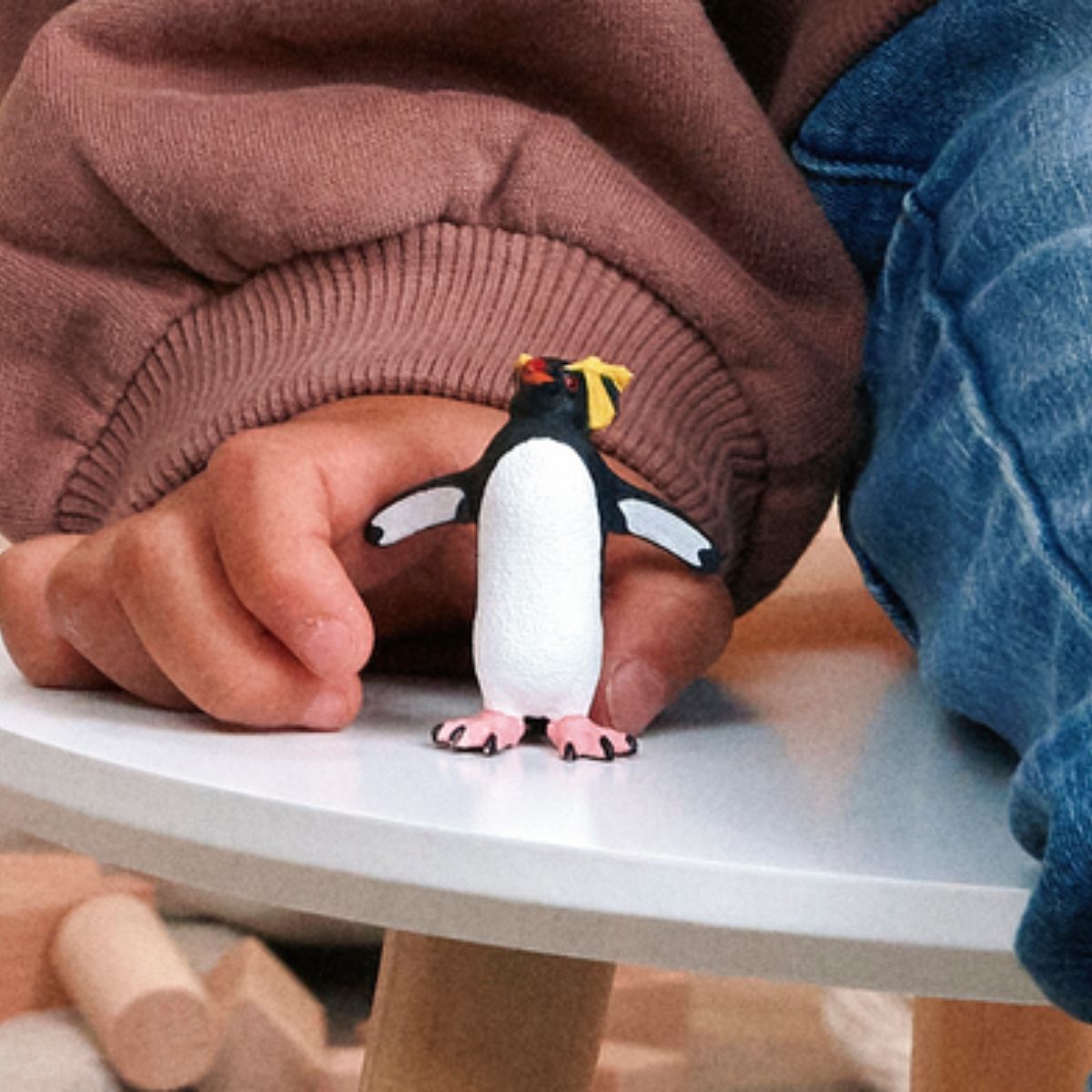 Rockhopper Penguin 14932 | Schleich USA Inc.