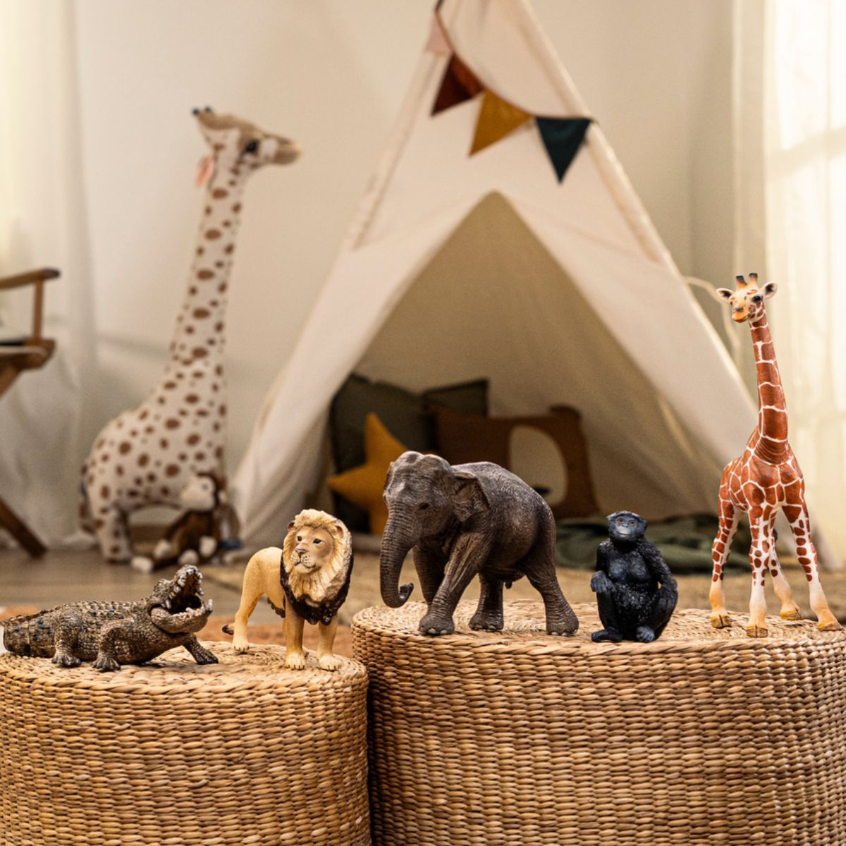 5-Piece Safari Adventure Bundle 72286 | Schleich USA Inc.