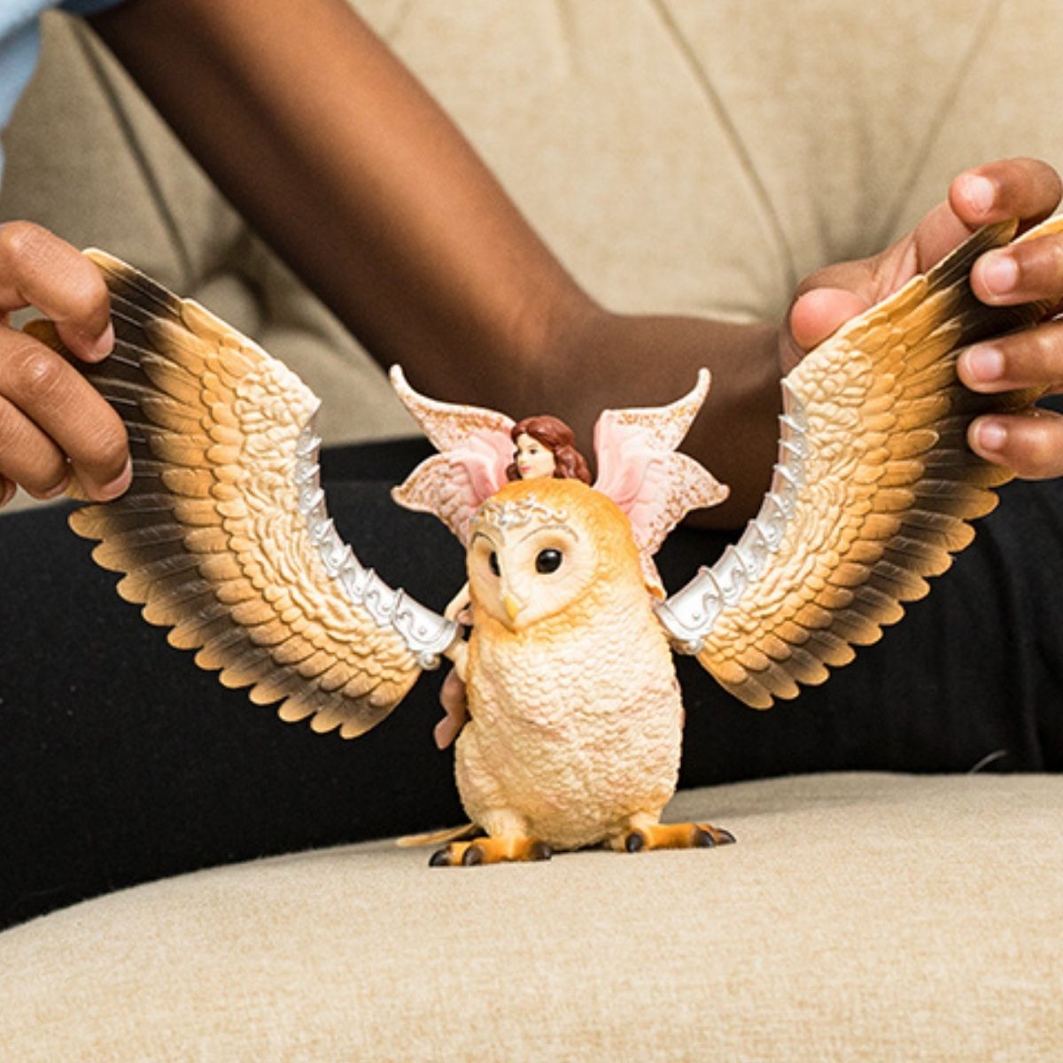 Schleich Fairy in Flight On Glam Owl