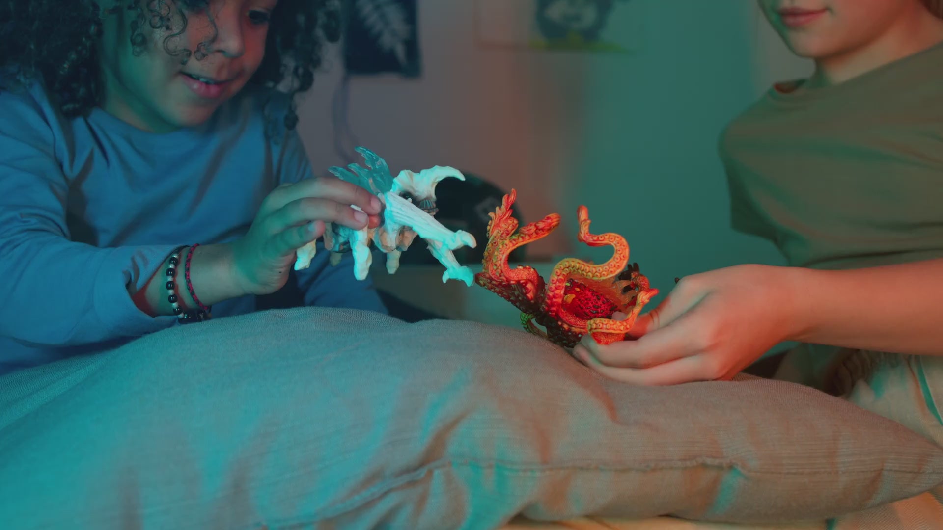 Ice Bug vs. Fire Kraken 70826 | Schleich USA Inc.